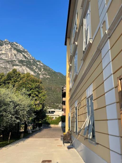 The Lime Tree Cozy Flat Apartment Riva del Garda Ngoại thất bức ảnh